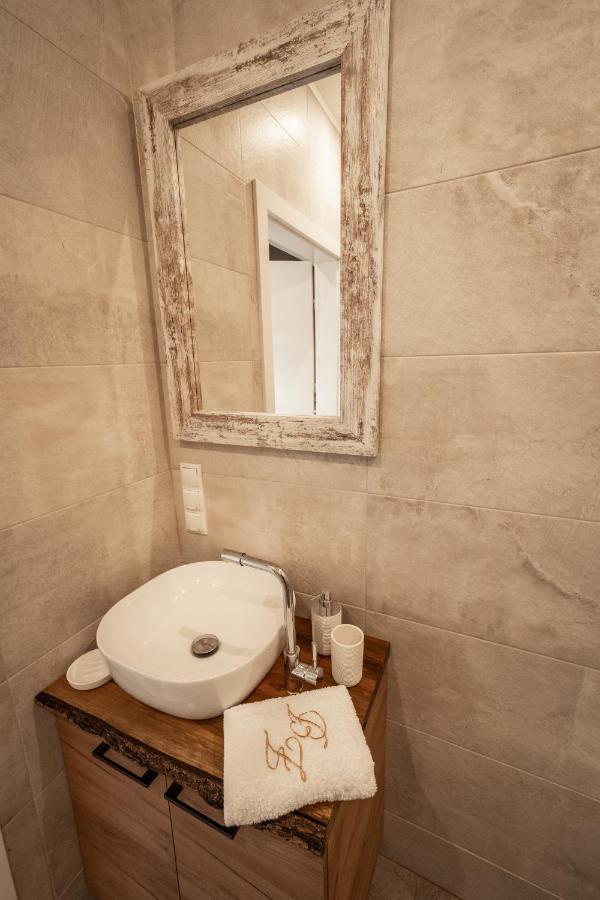 Boski Zakatek Wielka Wies  Extérieur photo