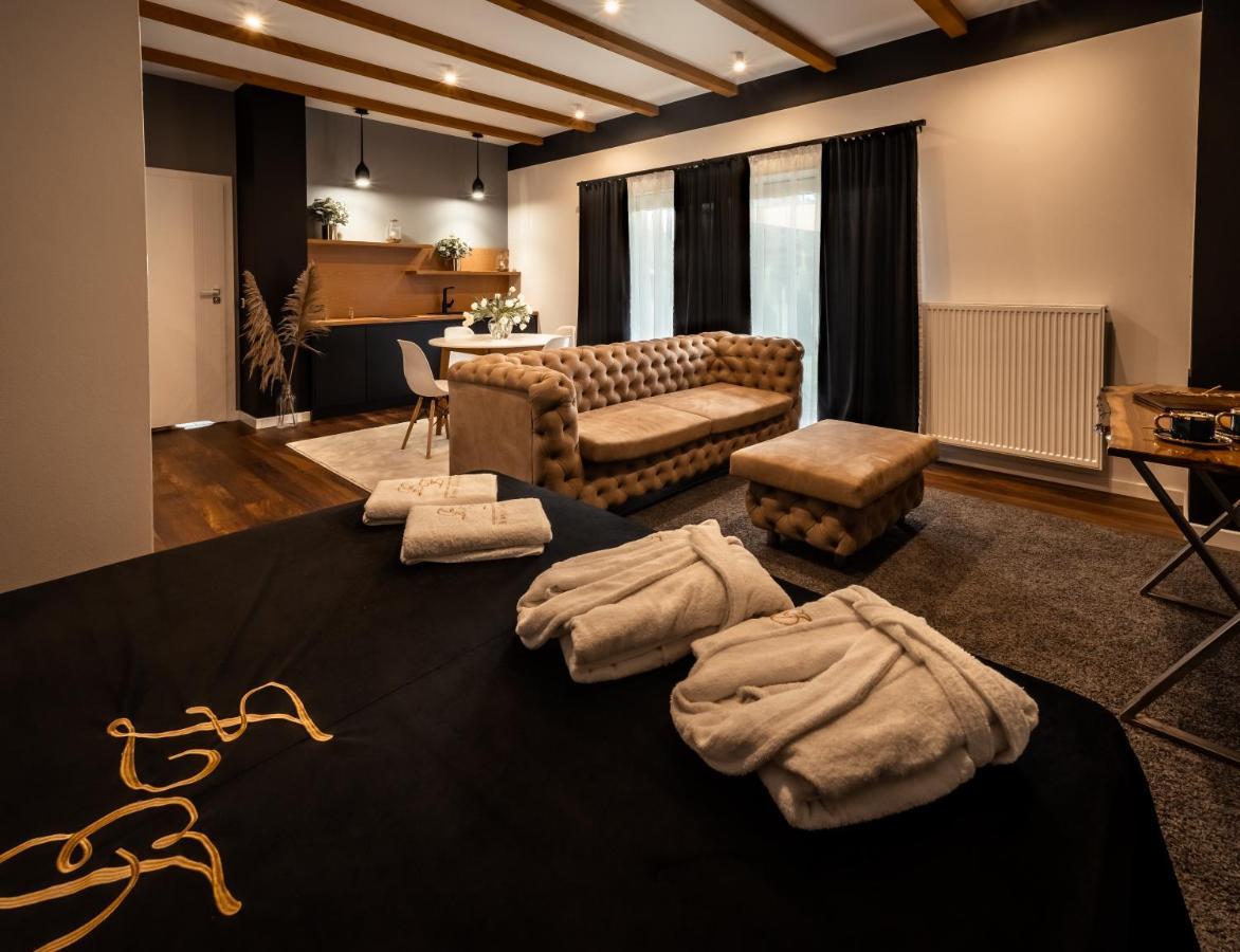 Boski Zakatek Wielka Wies  Extérieur photo